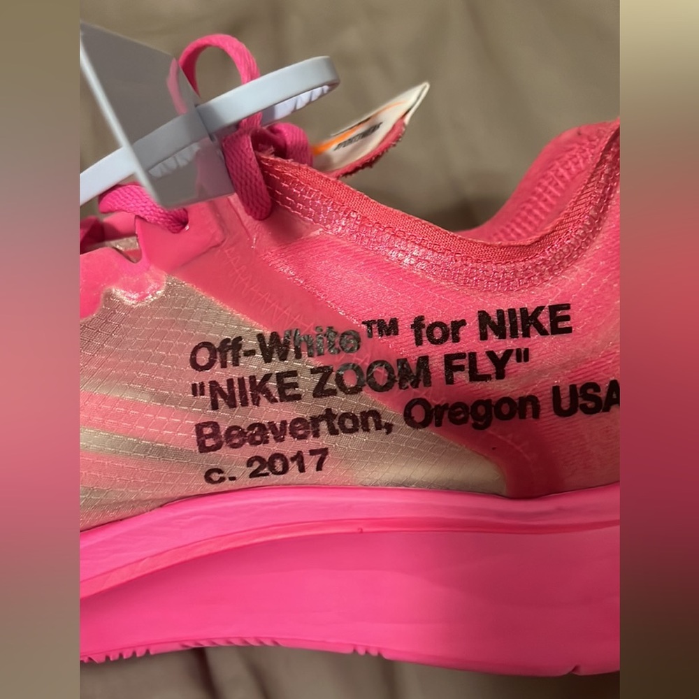 Nike x off white pink zoom fly